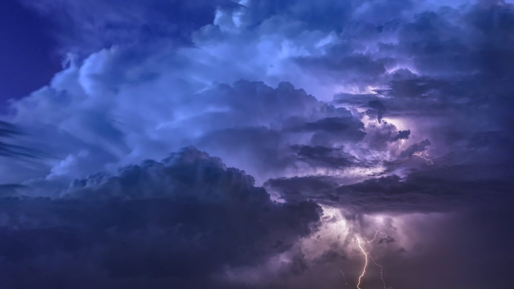 thunderstorm, lightning, storm-3441687.jpg